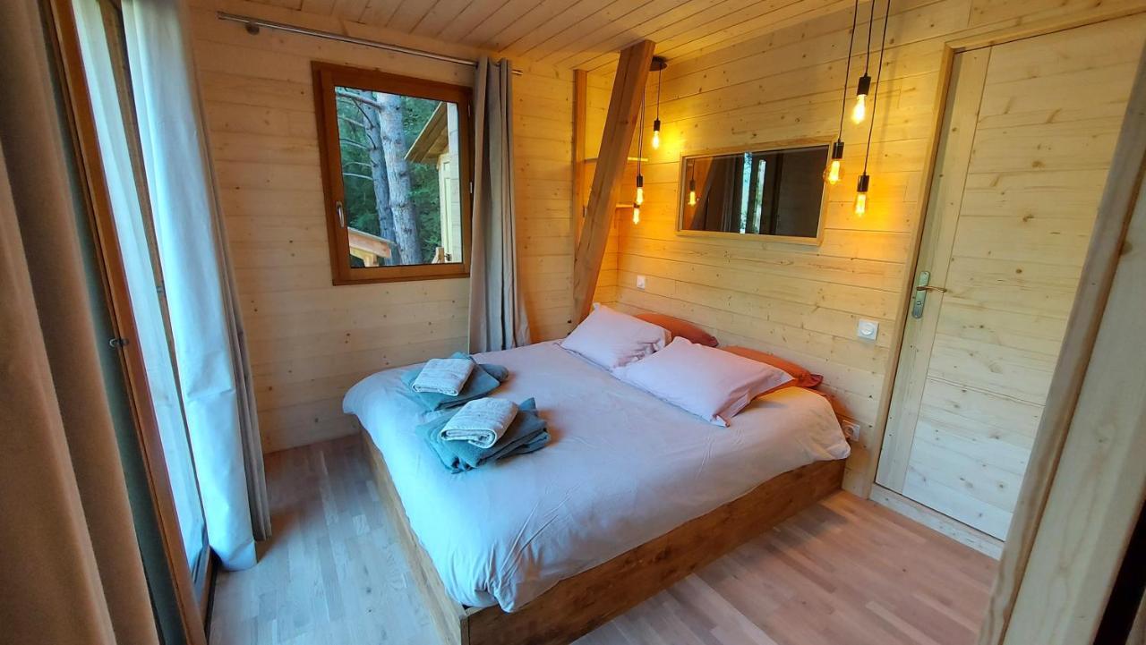 Chalet L'Empreinte Saint-Étienne-de-Tinée المظهر الخارجي الصورة