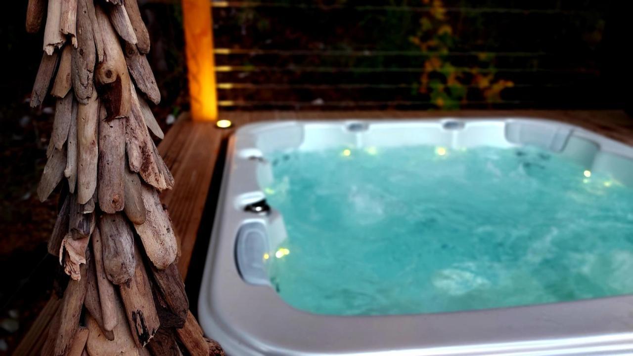 Chalet L'Empreinte Saint-Étienne-de-Tinée المظهر الخارجي الصورة
